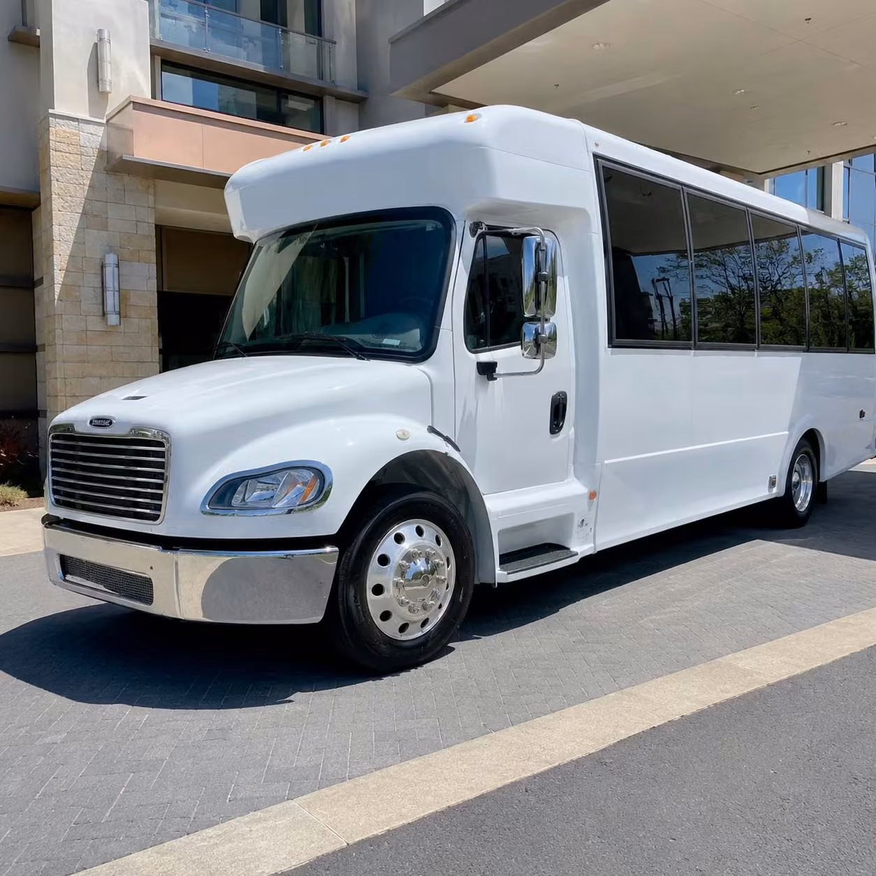15 passenger minibus