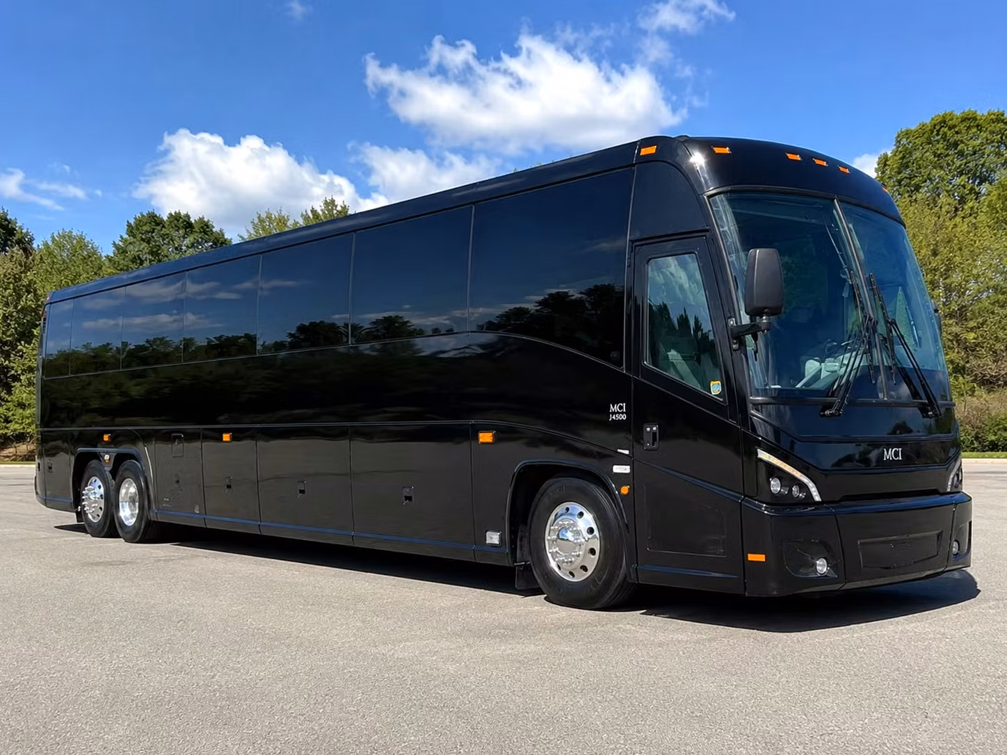 cary wedding guest shuttles that keep your big day running smoothly