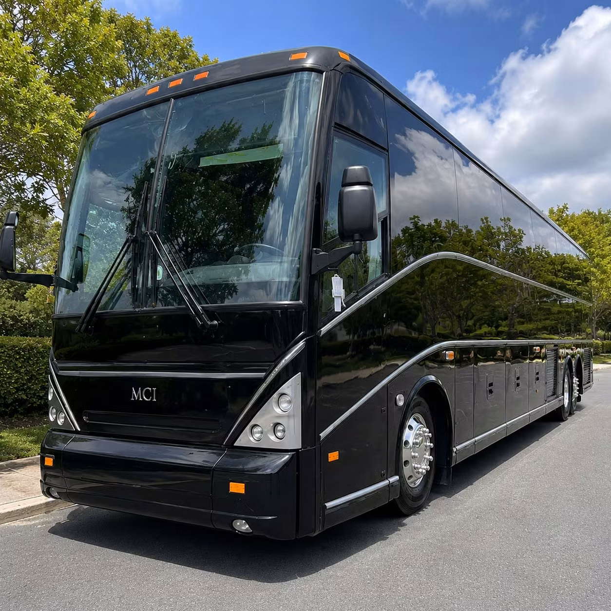 shuttle your team to rtp rdu and cary s busiest business corridors